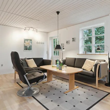3 Bedroom In *
