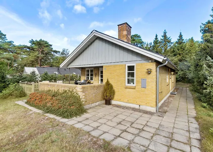 3 Bedroom In * Neksø