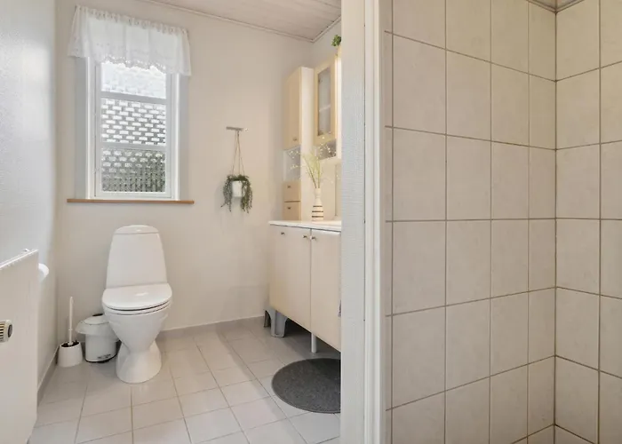 3 Bedroom In بيت للعطل Neksø