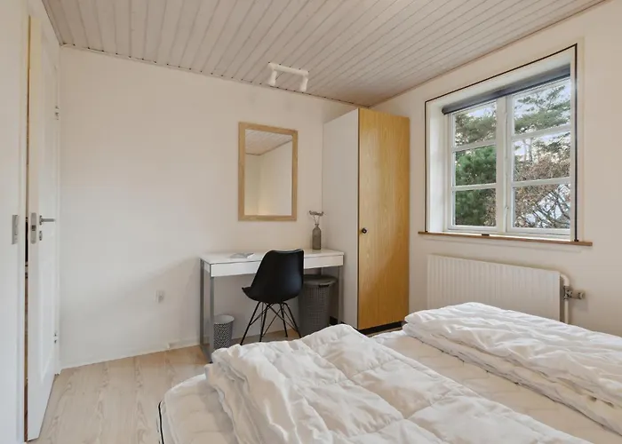 3 Bedroom In * Neksø